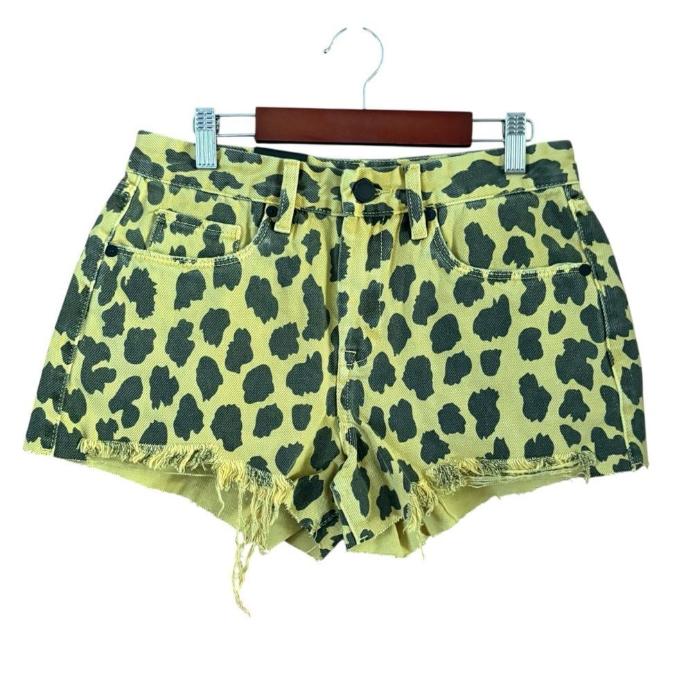 Blank NYC The Barrow Vintage High Rise Denim Shorts Lime Cheetah NWT Size 26